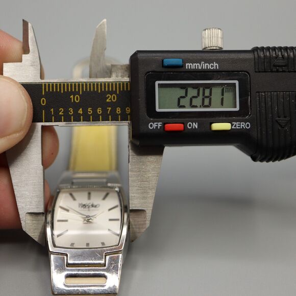 Mossimo Silver Tone Square Barrel Watch Yellow Leather Strap w New Battery - Picture 12 of 13